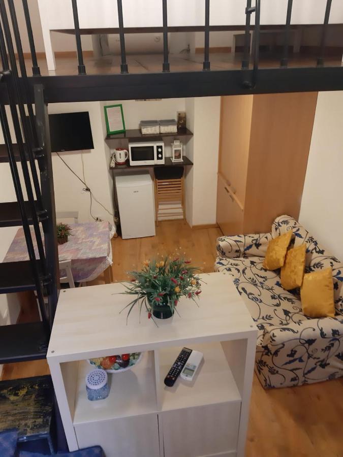 Appartamento Casa Trevi 11 *